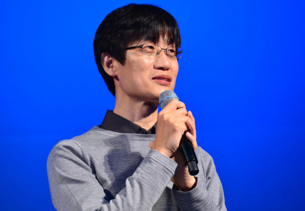 [클로즈UP]이해진 7년만에 네이버 이사회 복귀...AI반전드라마 쓰나