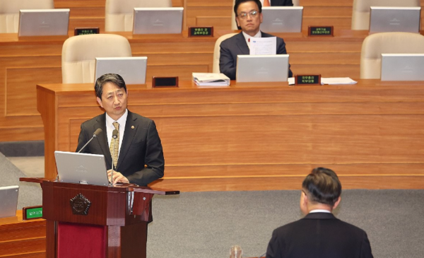 안덕근 "반도체법 꼭 통과해야…턱밑까지 쫓아온 中과 경쟁해 절박"
