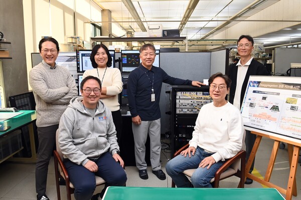 세계 첫 광스위치 CXL 연결…ETRI, AI 데이터센터 자원 ‘빛’으로 유연 분리·결합 기술 개발