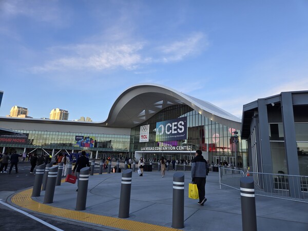 [CES 2026 Report] CES Signals a Turning Point: AI Moves From Screens Into the Physical World By Han Im, Editor for Daily Ne
