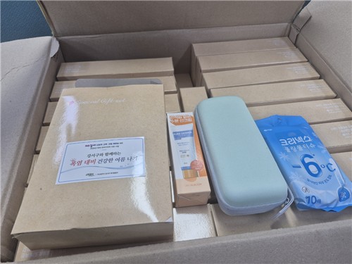 부산 강서구, 폭염 속 소외계층 지키는 '똑똑! 안부꾸러미' 전달